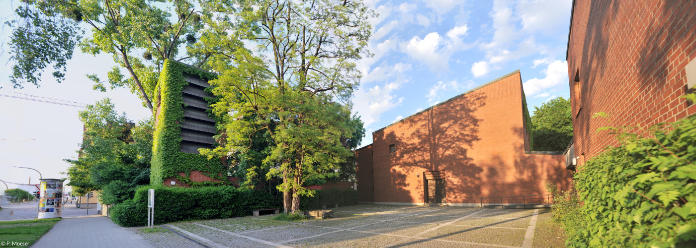 Passionskirche im Mai